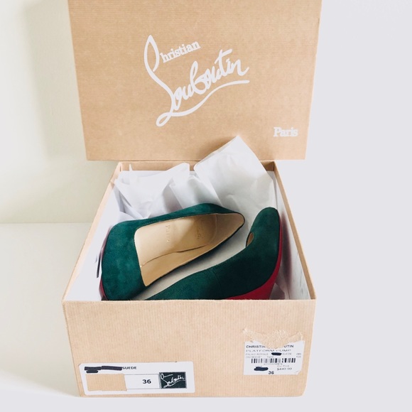 Christian Louboutin Fifi Green Suede Leather Pumps - Picture 2 of 13